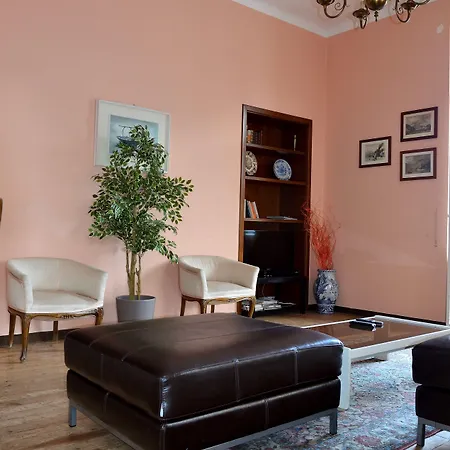 The Dreamers Apartment